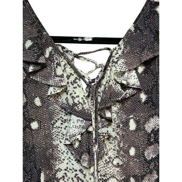 Entro Sleeveless V Neck Ruffle Leopard Romper‎ Multicolor Women's Size Medium - Picture 7 of 13